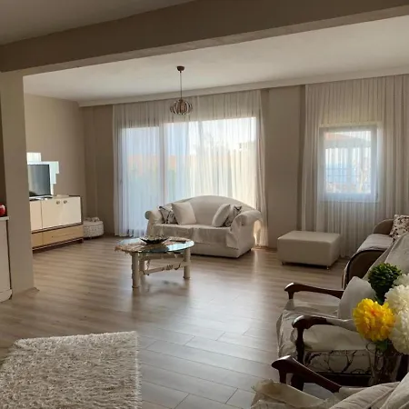 Lejlighed Seaside Flat With Pleasant Backyard In Bodrum Gündoğan