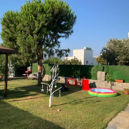 Seaside Flat With Pleasant Backyard In Bodrum Lejlighed *